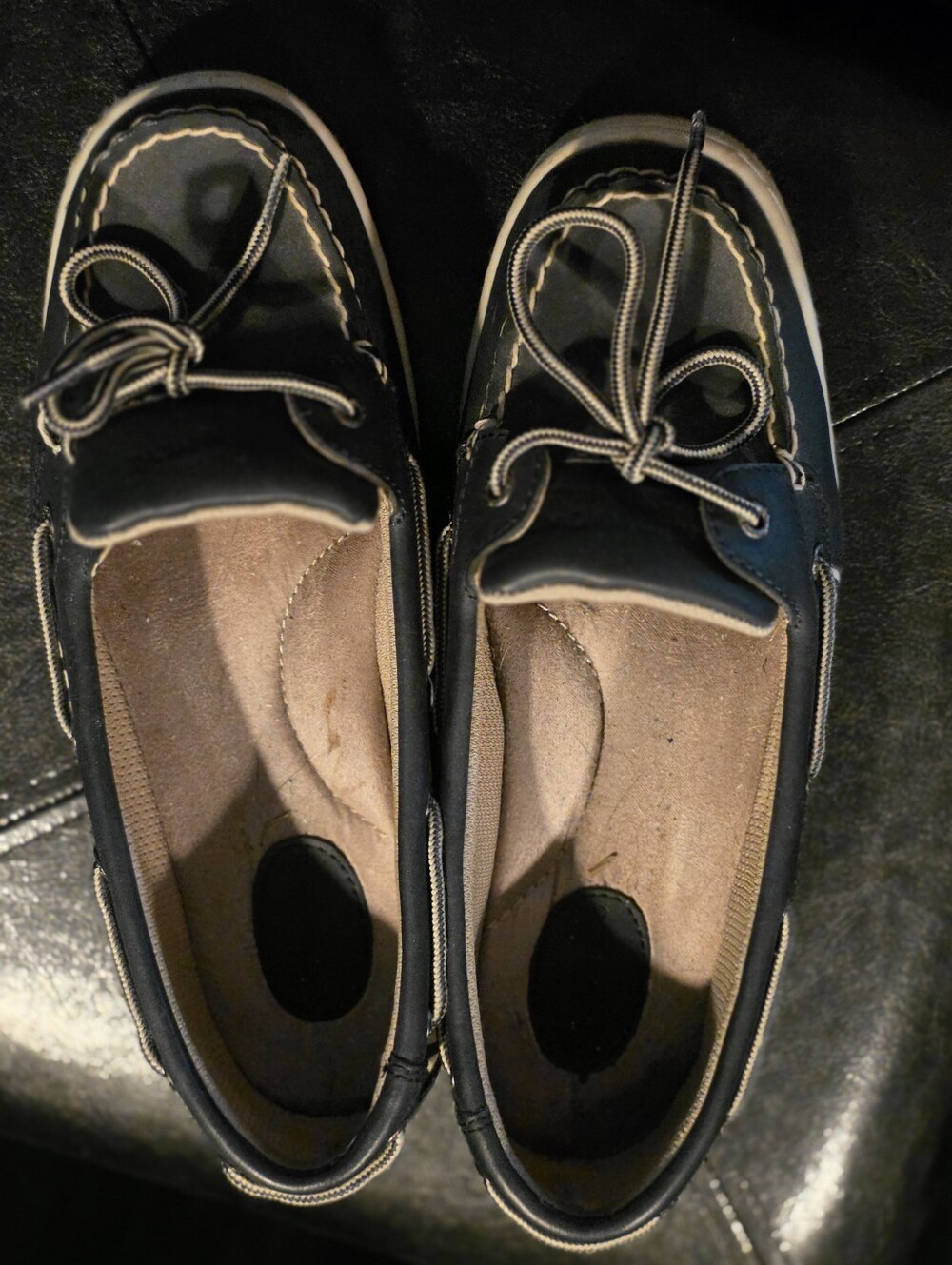 G H Bass Classic Leather Women"s Deck Shoe Navy Size 8